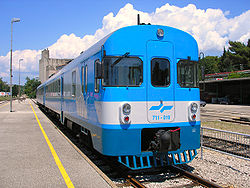 Sž series 711 train (05).JPG
